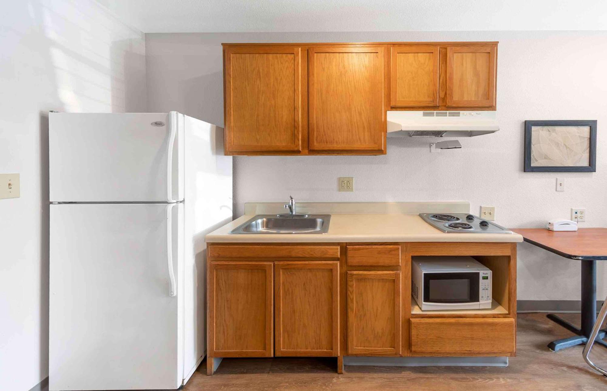 Extended Stay America Select Suites - Charleston - Ashley Phosphate Rd Hanahan 外观 照片